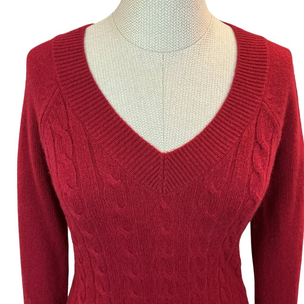 Caslon Petite M Red V-Neck Cable Knit Sweater 100% Cashmere Long Sleeve - Picture 3 of 10